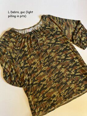 Large Lularoe Debra peasant top, green and brown camo